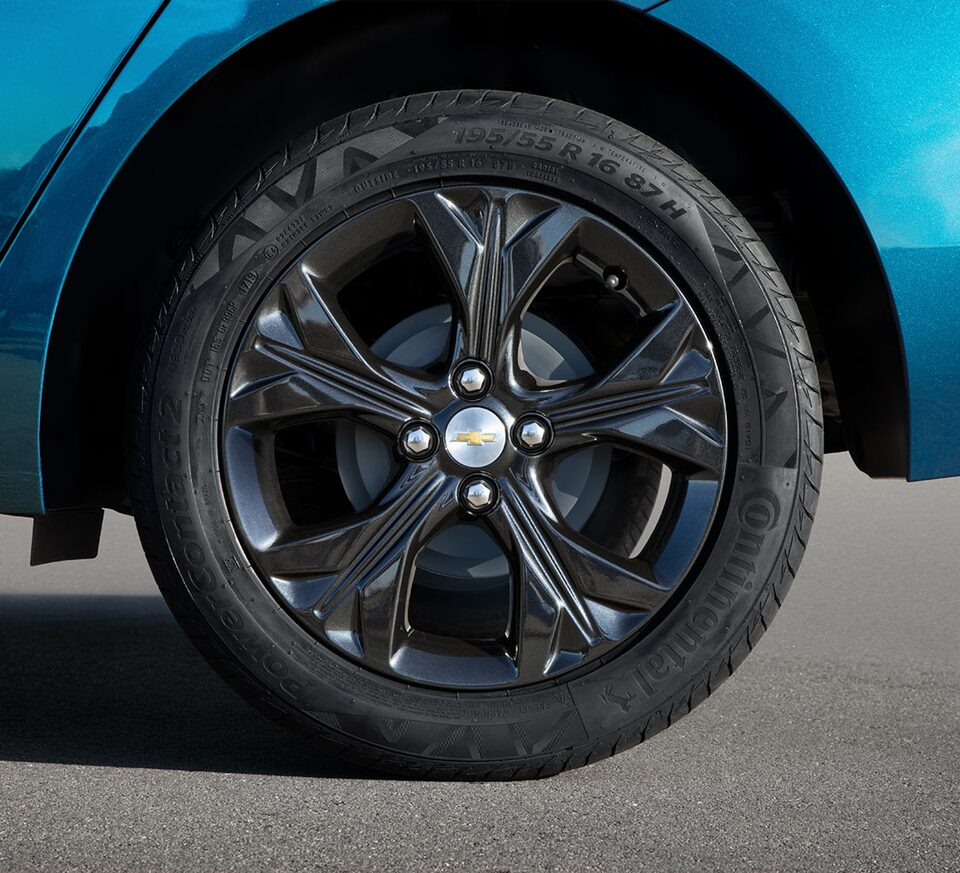 Chevrolet Onix Accesorios - Llantas de tu Sedan