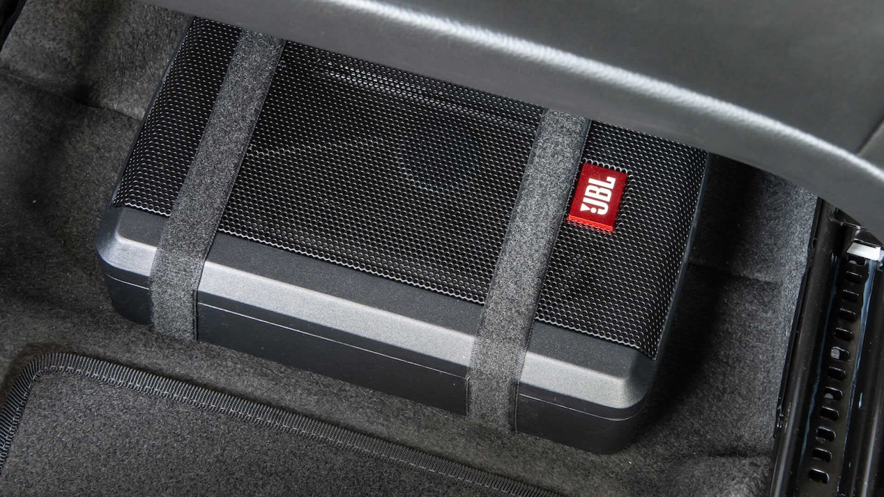 Mejora el sonido de la pick up Chevrolet Montana con el accesorio JBL