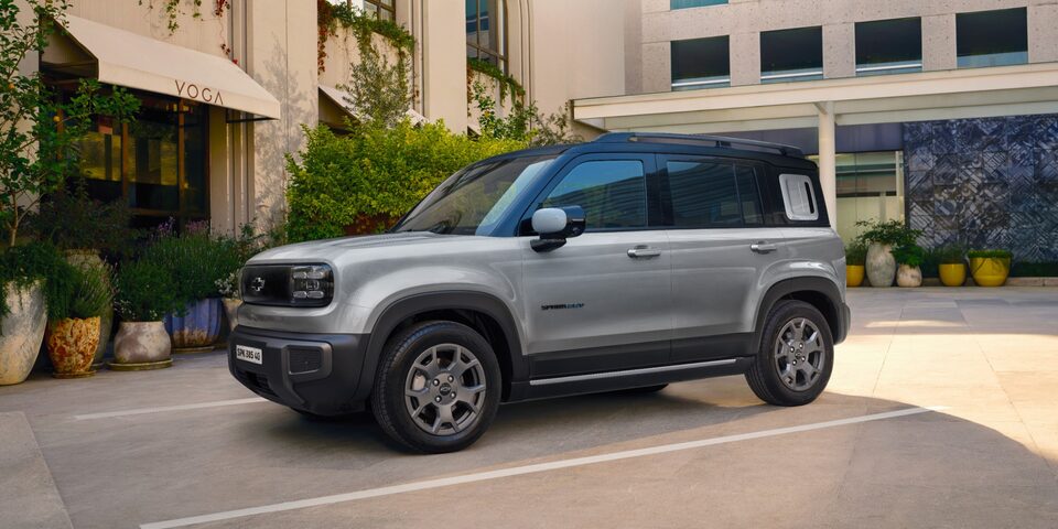 Chevrolet Spark EUV plateado, versatilidad y estilo urbano para destacar en cada momento