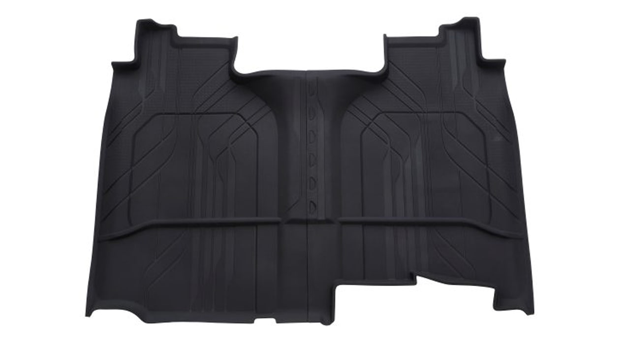 Las cubre alfombras traseras versión negro jet, protegen el interior tu camioneta Chevrolet Silverado