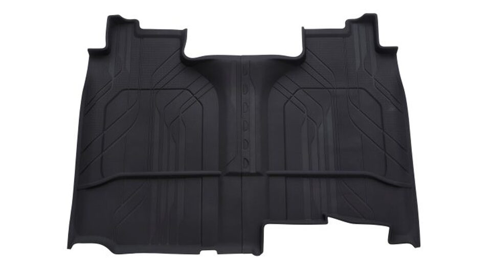 Las cubre alfombras traseras versión negro jet, protegen el interior tu camioneta Chevrolet Silverado
