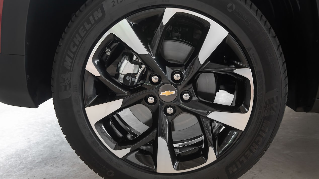 Dale un aspecto único a tu pick up Chevrolet Montana con las llantas de aluminio