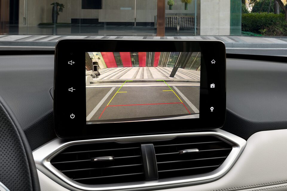 La seguridad de la nueva Chevrolet Captiva Turbo cuenta con cámara de retroceso
