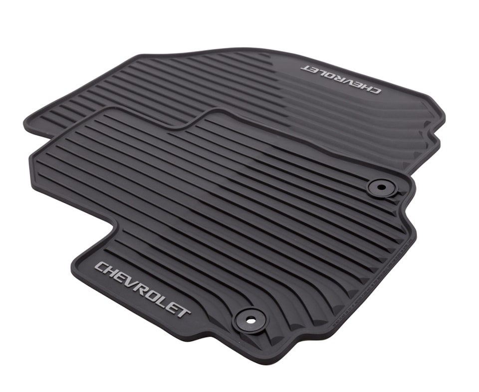El cubre alfombra de PVC delantero protege tu camioneta Chevrolet Equinox de barro y suciedad
