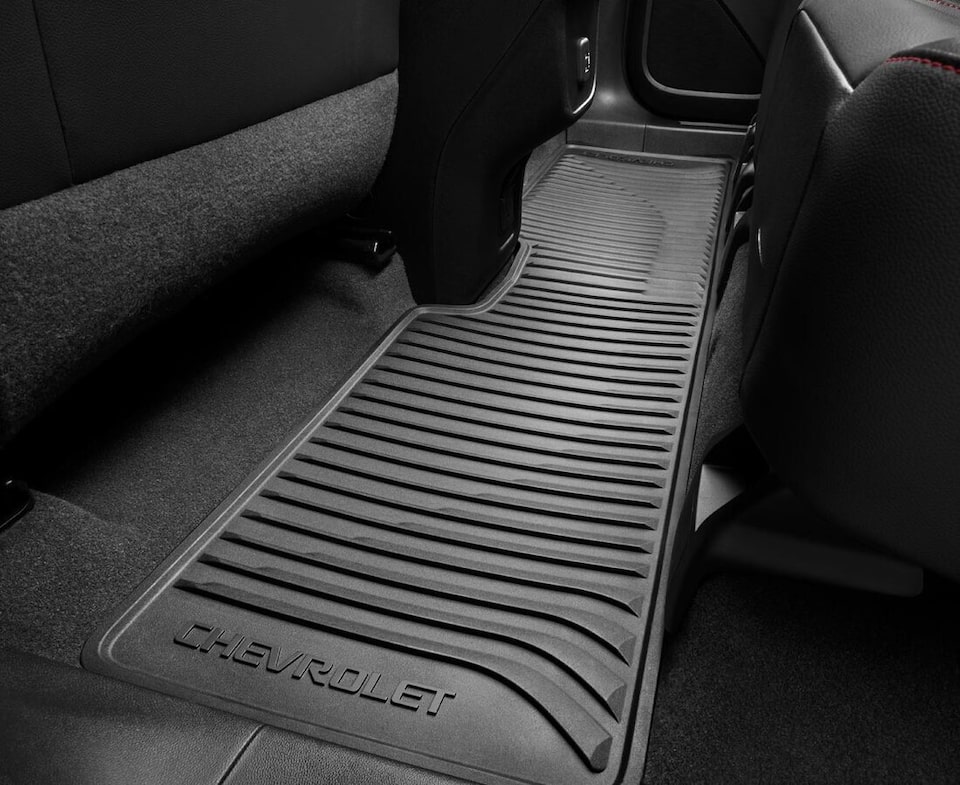 El cubre alfombra de PVC trasro mantiene tu Chevrolet Equinox limpia