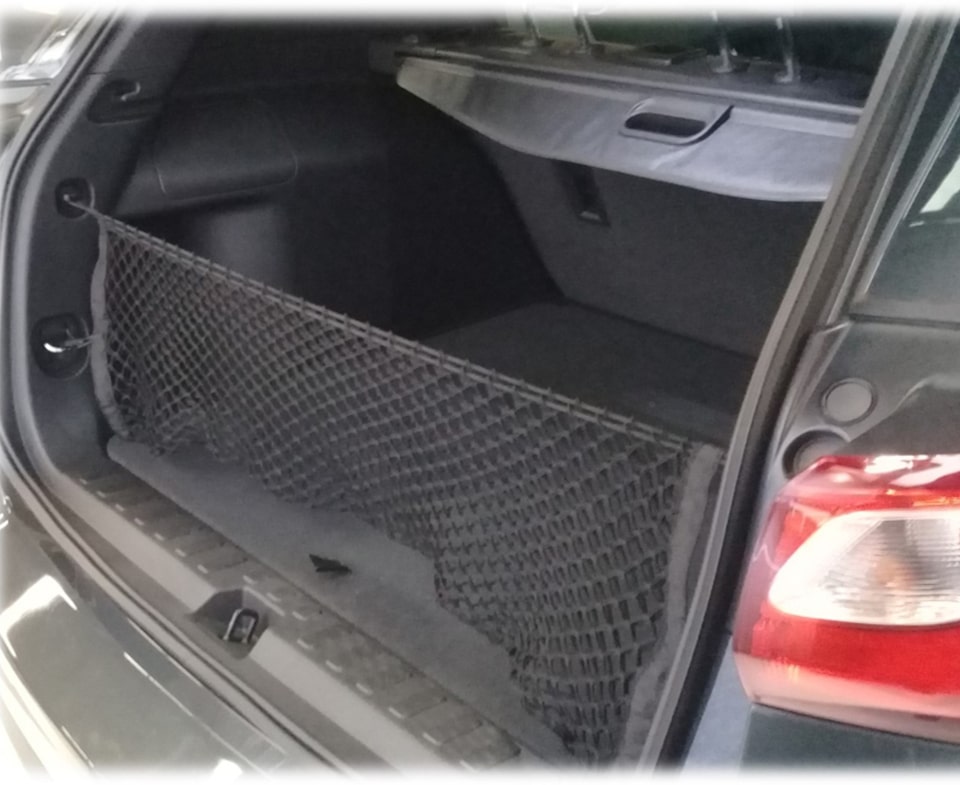 La red de baul fija todos los objetos transportados en la Chevrolet Equinox mejorando el confort y seguridad