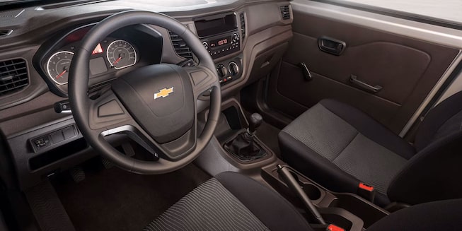 Vista del tablero de la van Chevrolet N400 Max