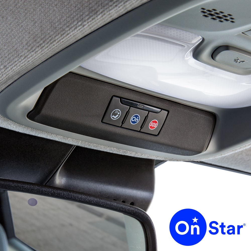 Boton OnStar en el techo de Chevrolet mostrando tecnología de seguridad