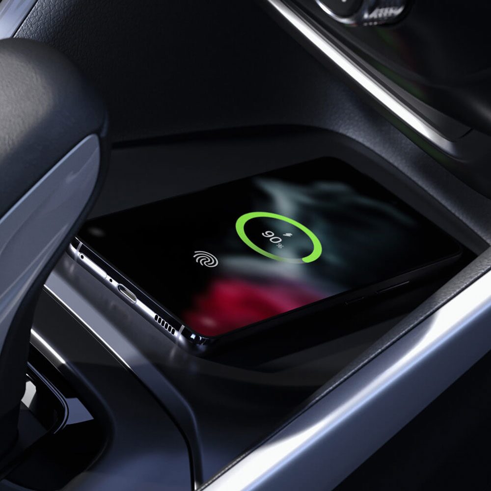 Vista cercana del cargador inalámbrico de la Chevrolet Montana.