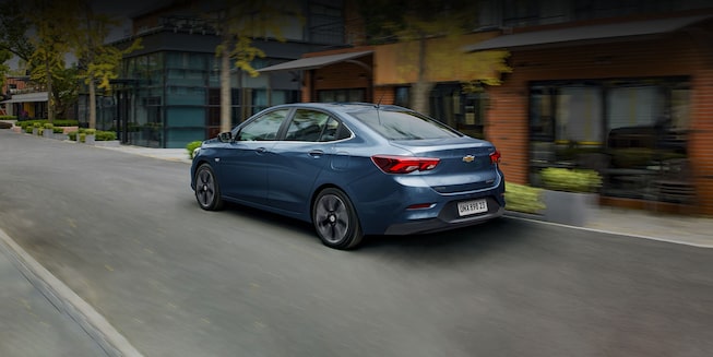 Chevrolet Onix Plus - Parrilla